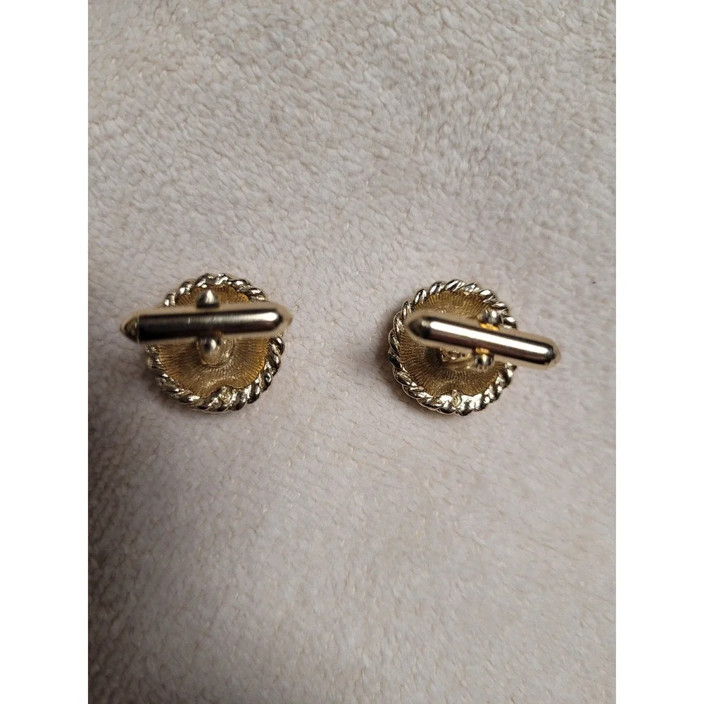 Vintage Gold Tone Green Stone Oval Cufflinks Textured‎ Rope Border Mens Jewelry